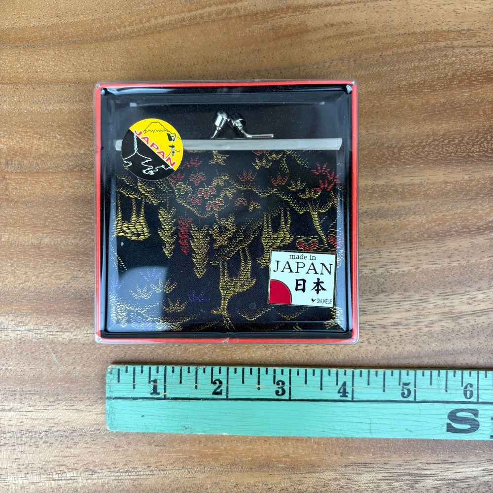 Vintage Made In Japan Brocade Coin Purse With Box Deer Scenic Kiss Clasp - Picture 5 of 7